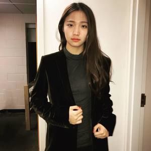 Meet your Posher, Jiayue